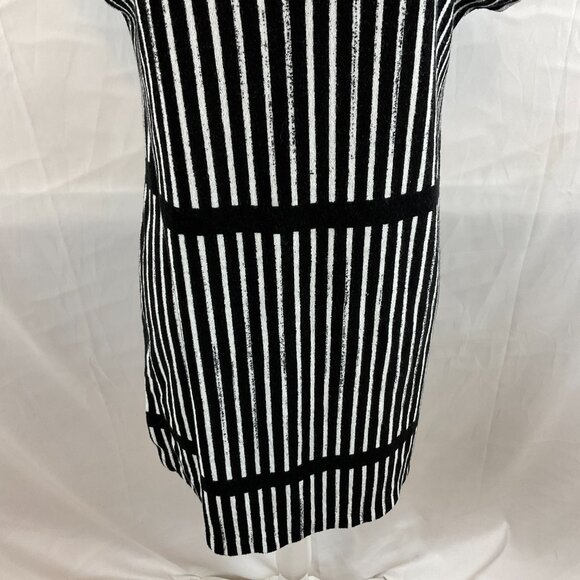 Marimekko for Target Cover-Up S Black White Stripe Velour - Picture 4 of 11
